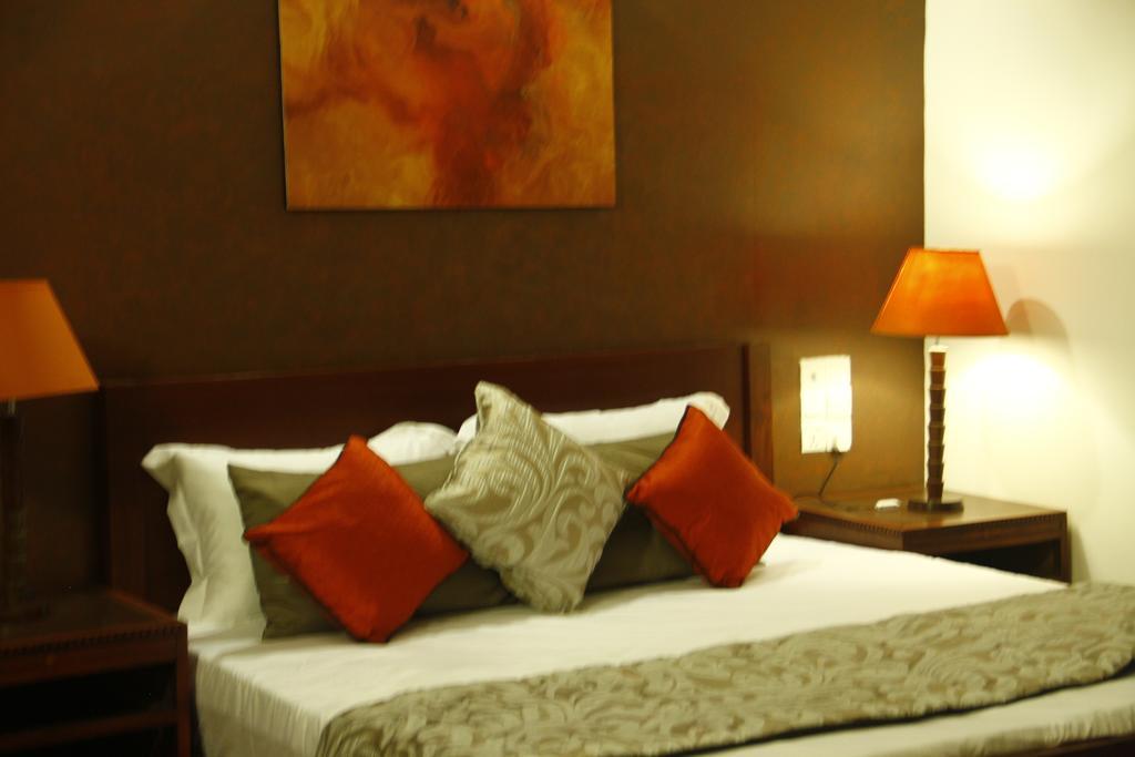 The Canes Boutique Hotel Colombo Habitación foto